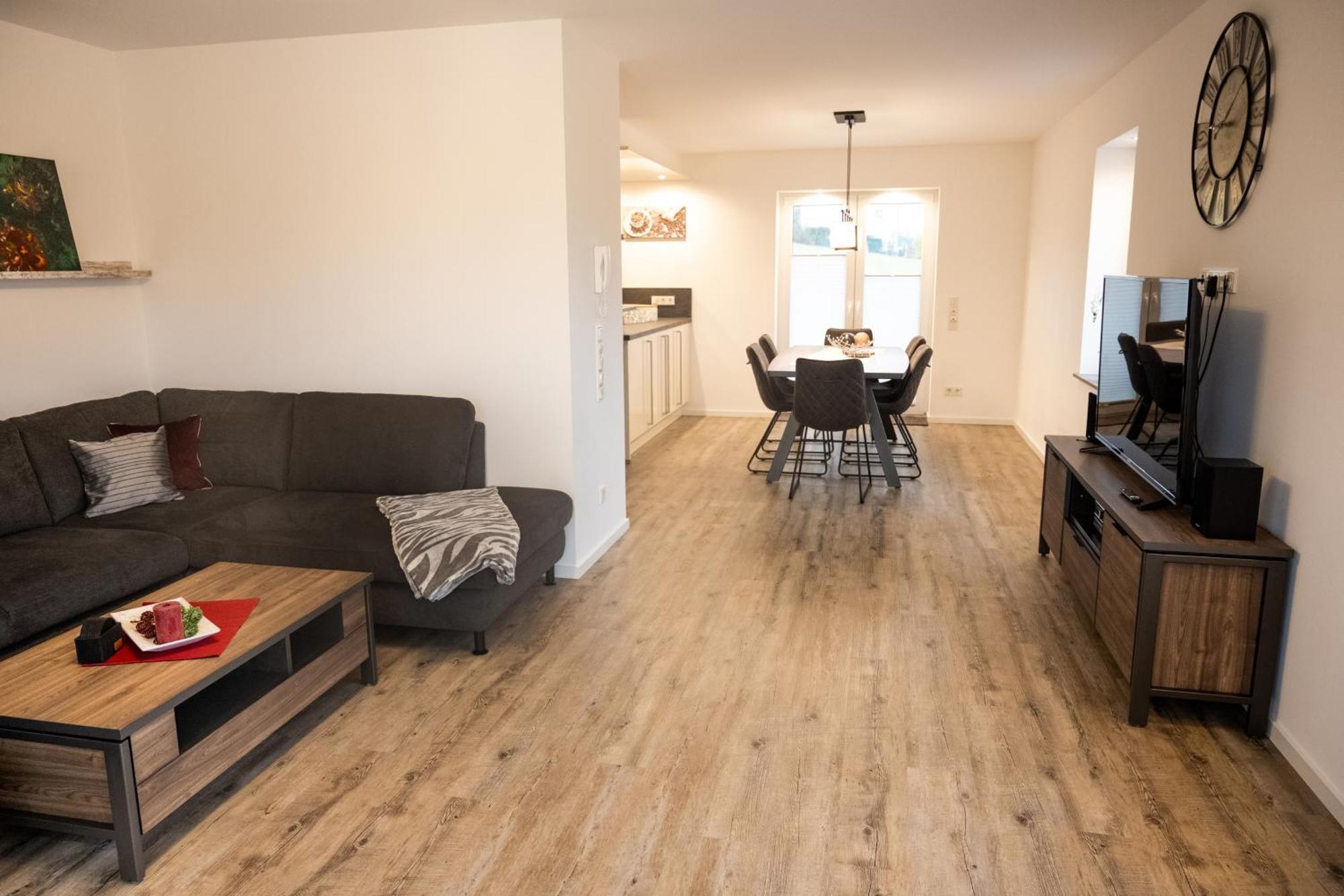 Ferienwohnung "Iewer Der Schaff" Burbach  外观 照片